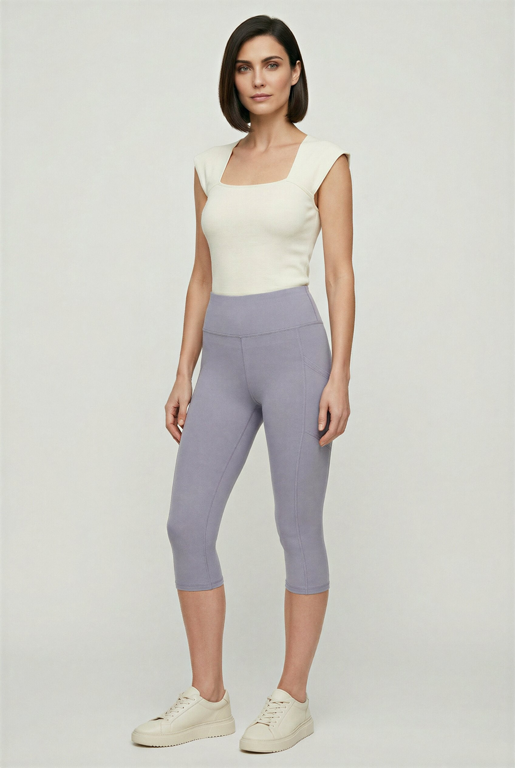 oolala Capri Solid Capri with Pockets 🦋 oolala ButterflySoft™ | Solid Capri with Pockets Women's Leggings#color_soft-lavender