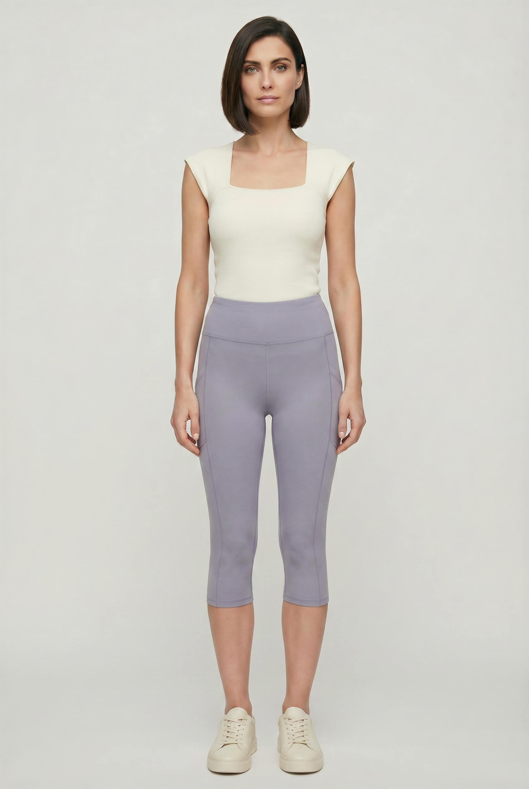 oolala Capri Solid Capri with Pockets 🦋 oolala ButterflySoft™ | Solid Capri with Pockets Women's Leggings#color_soft-lavender