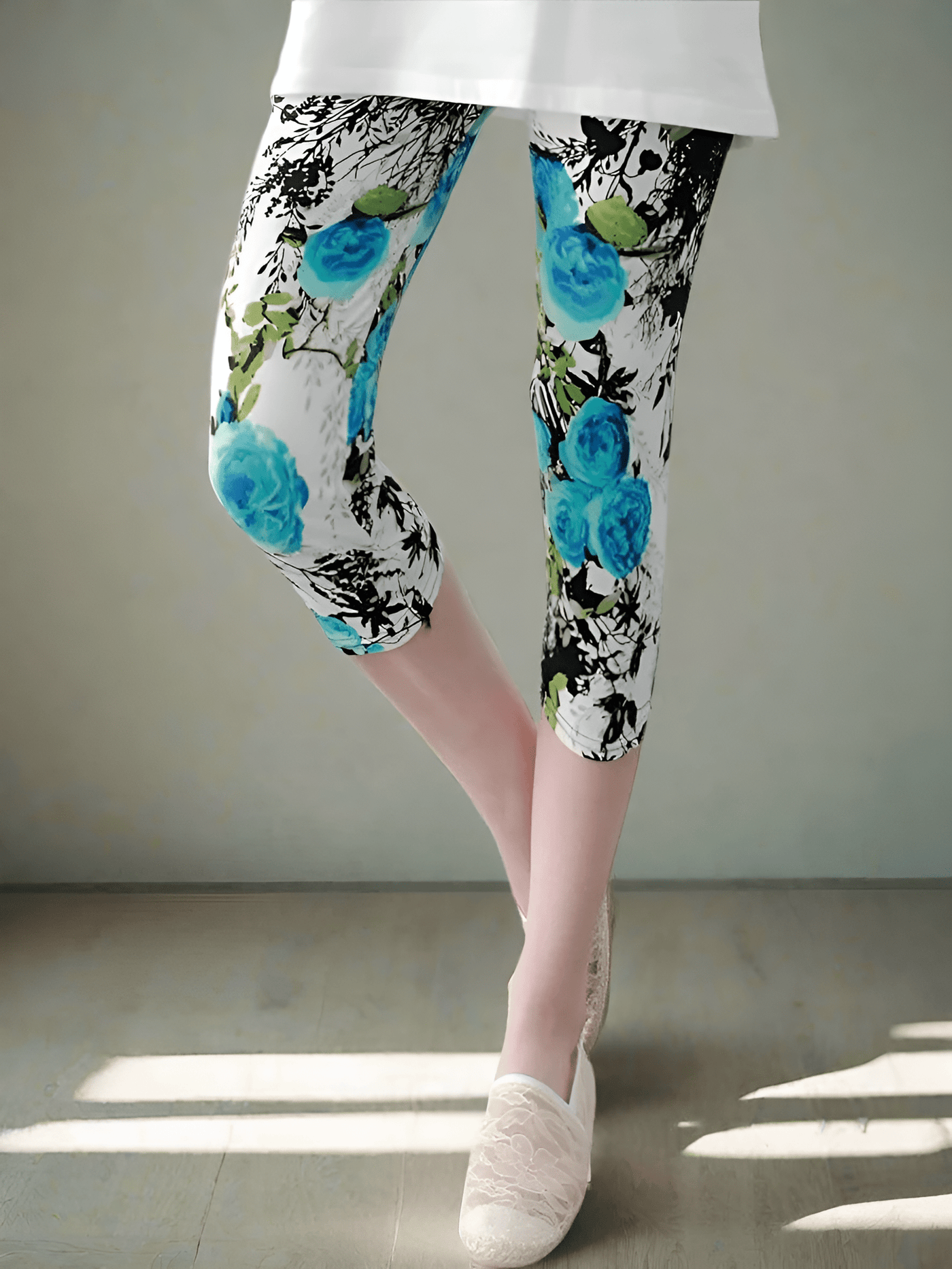 oolala Blue Bloom Capri Blue Bloom Capri