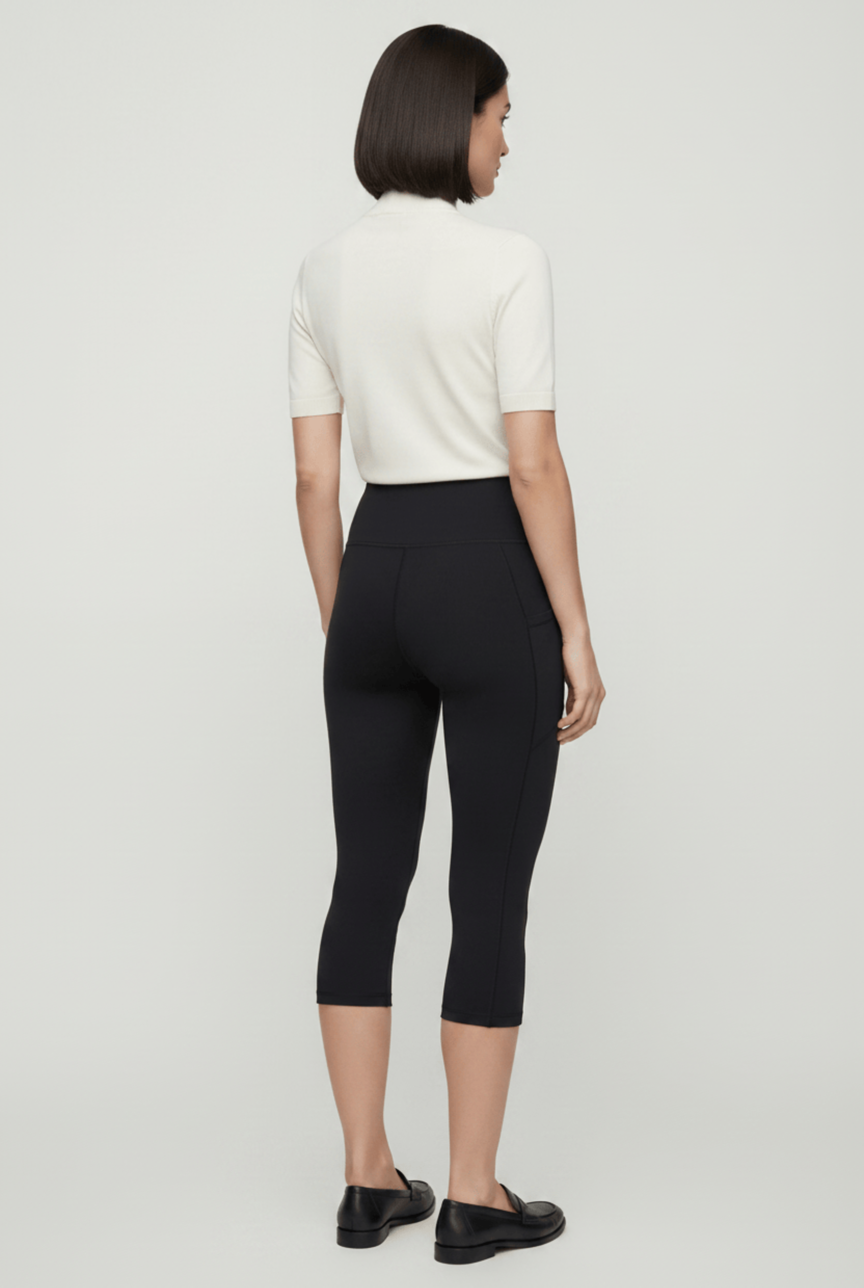 oolala Capri oolu™ High-Rise Capri with Pockets oolu™ High-Rise Capri with Pockets | OOLALA® #color_black