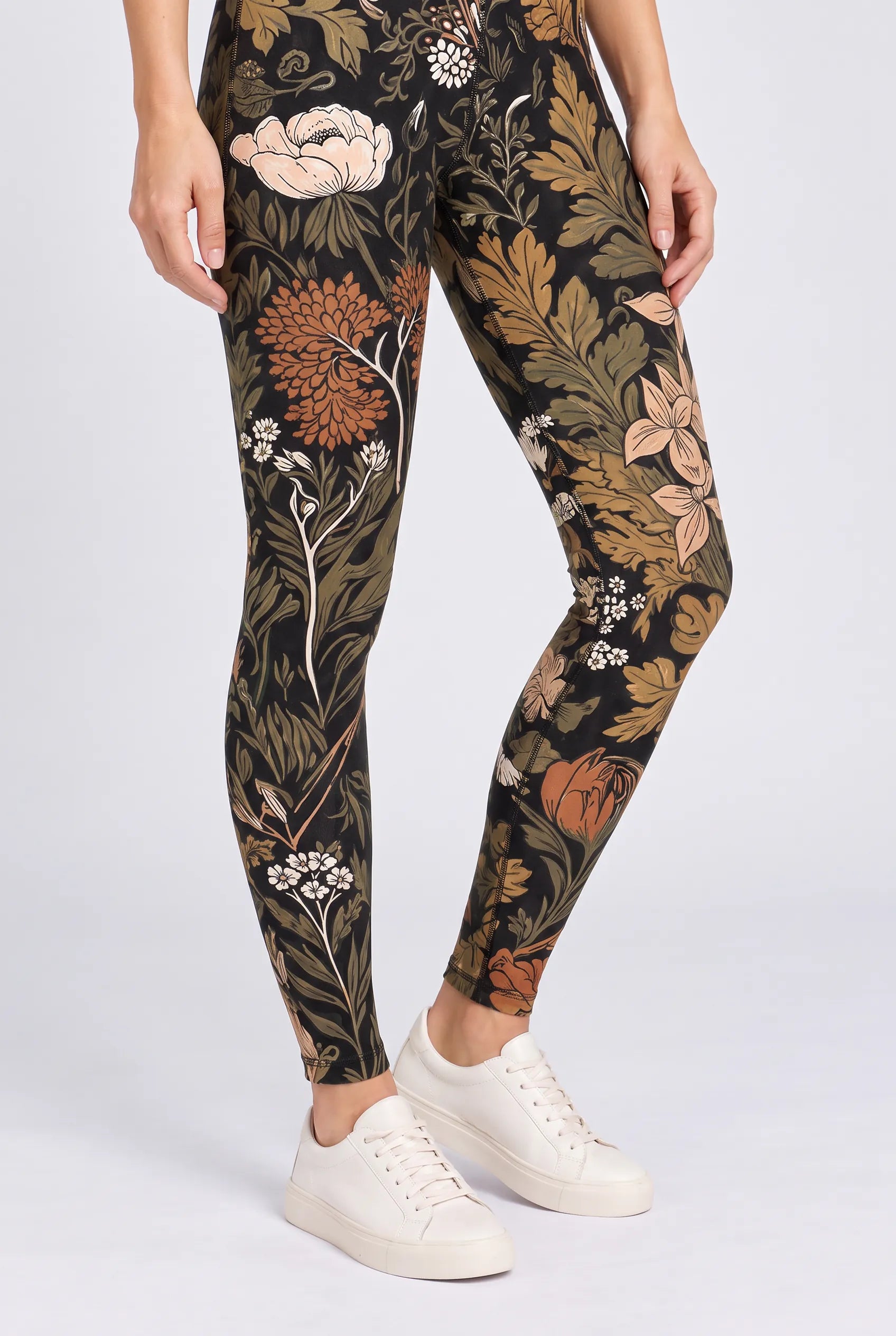 Botanical Noir Leggings in Antique Botanical — lower-leg and ankle-hem detail #print_antique-botanical