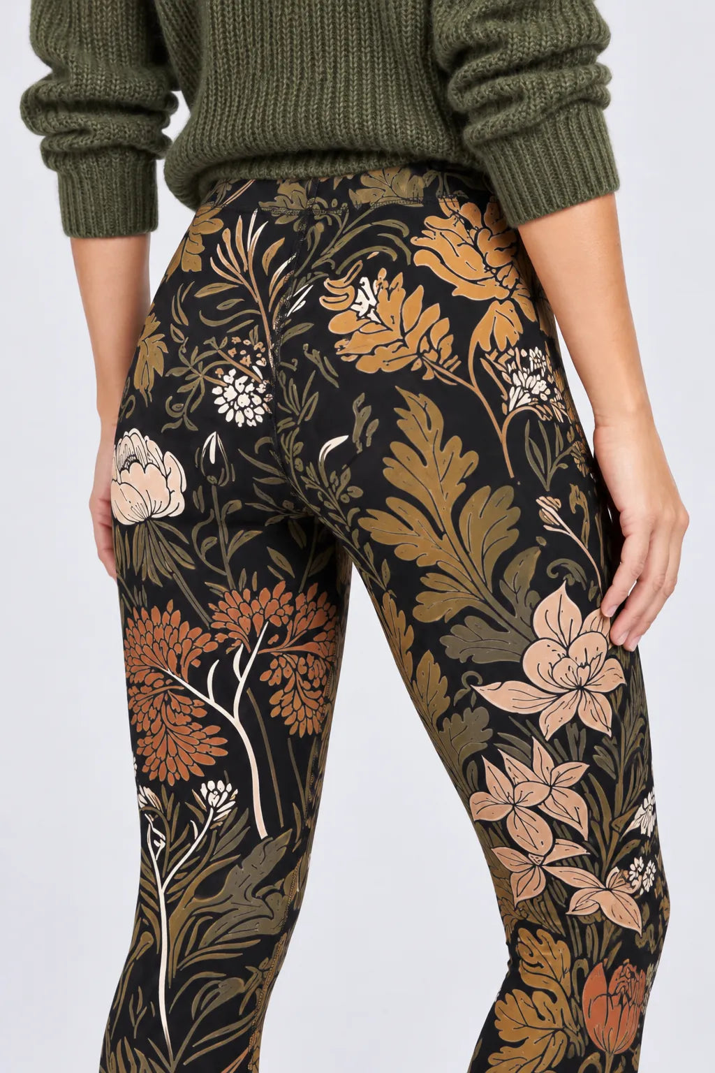 Botanical Noir Leggings in Antique Botanical — rear waistband and seat detail #print_antique-botanical
