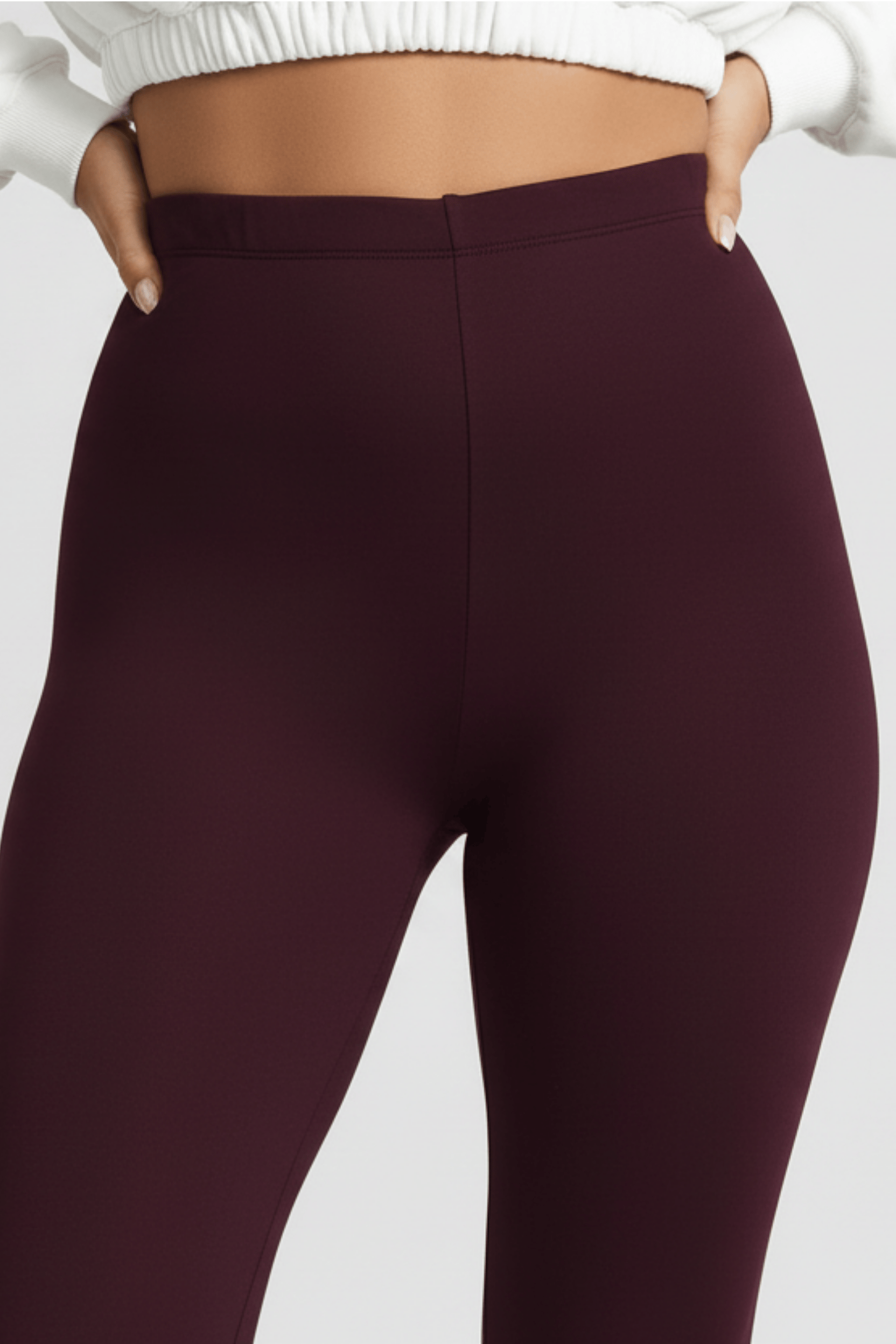 Close-up of waistband and tummy area, maroon CozyTherm™ leggings E#color_maroon