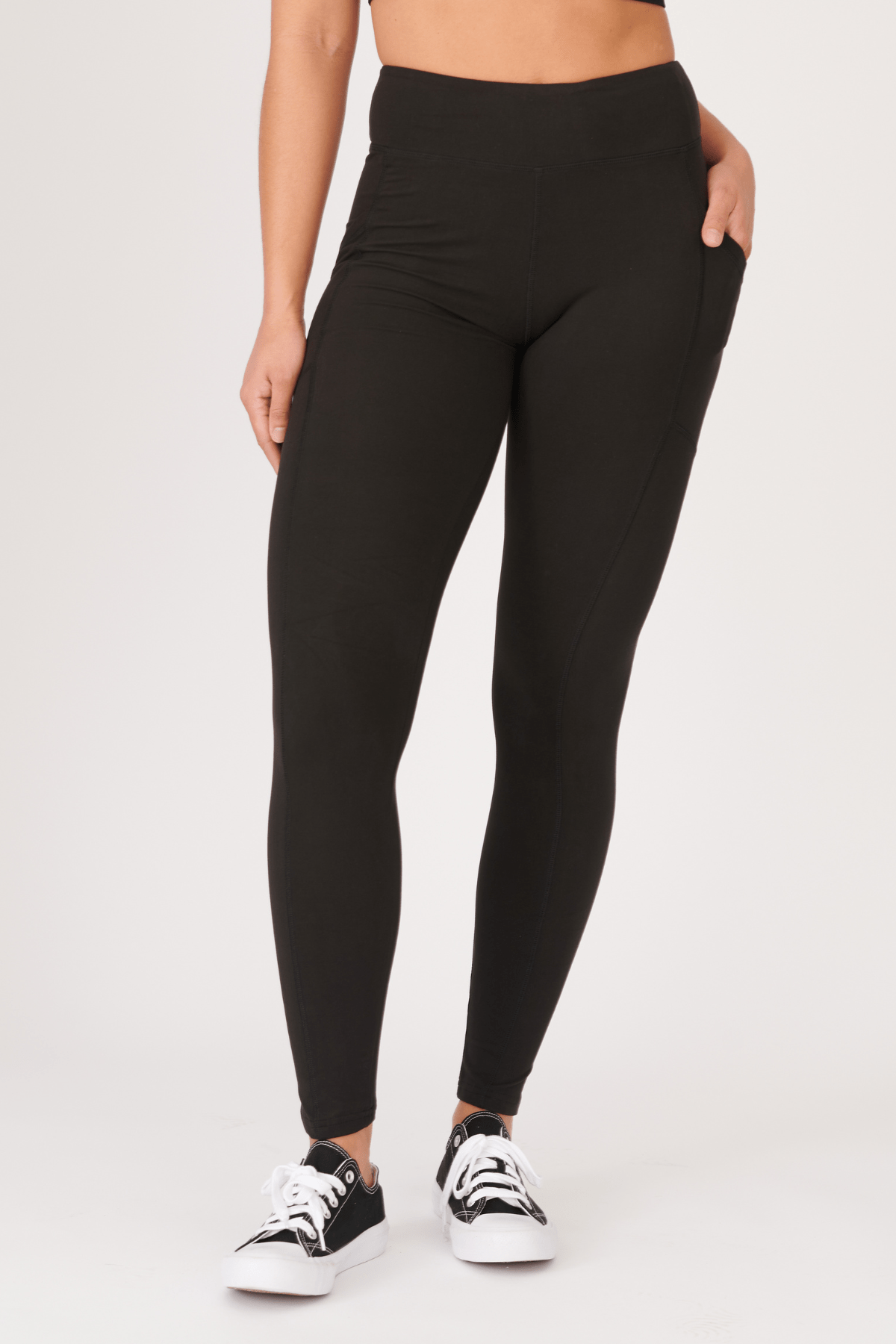 oolala Leggings Solid Black with Pockets 🦋 oolala ButterflySoft™ | Solid Black with Pockets Women's Leggings