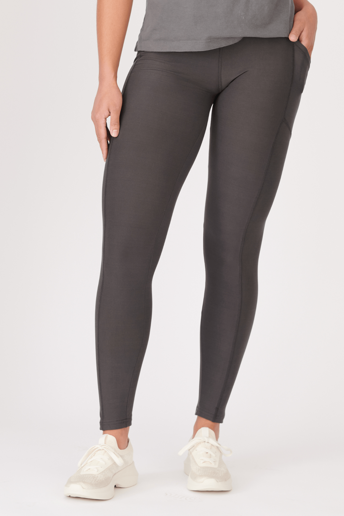 oolala Leggings Solid Charcoal with Pockets 🦋 oolala ButterflySoft™ | Solid Charcoal with Pockets Women's Leggings