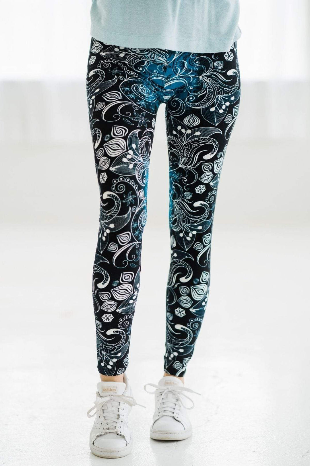 BELLA Chouchou Large Blue♡ ChouChou - Large / Navy – BELLA