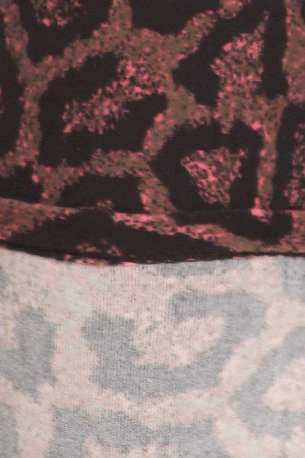 oolala Leggings Cha-cha-cheetah - closeup